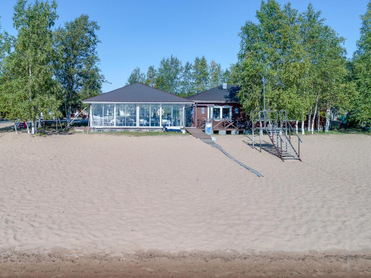 Lomakyla Kultahiekat Hotel Manamansalo Exterior foto